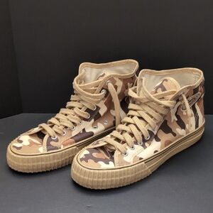 PF Flyers Desert Camouflage High-tops,10.5 WO's,9 M's.